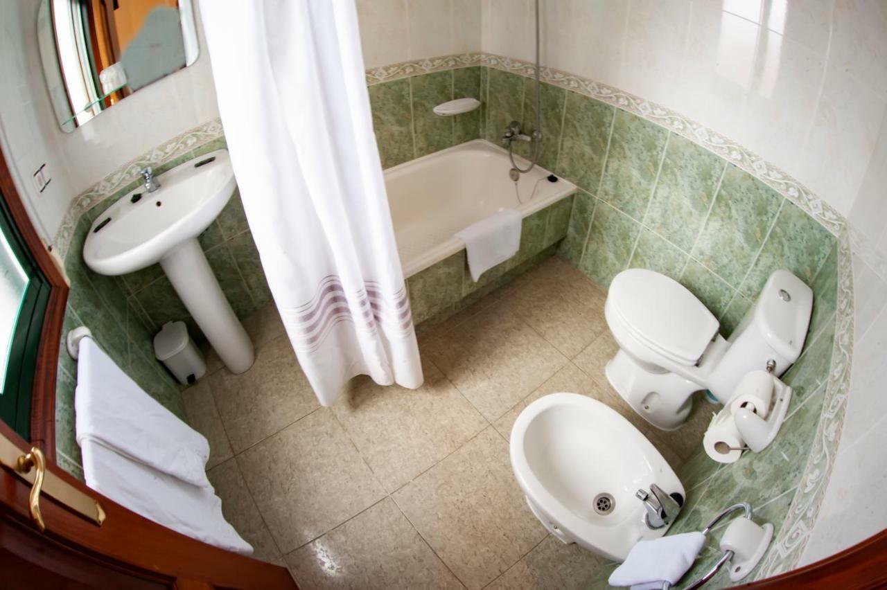 Hostal O Camouco Портоново Екстериор снимка